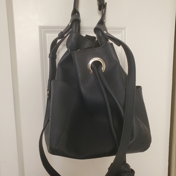 Vegan Leather Navy Blue Handbag - Picture 3 of 6